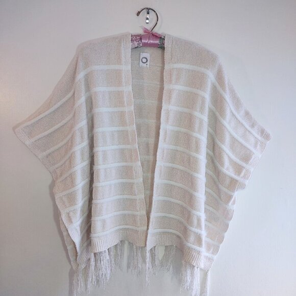 Anthropologie Akemi + Kin Bohemian Fringe Cardigan/Wrap Chenille OS - Picture 5 of 10